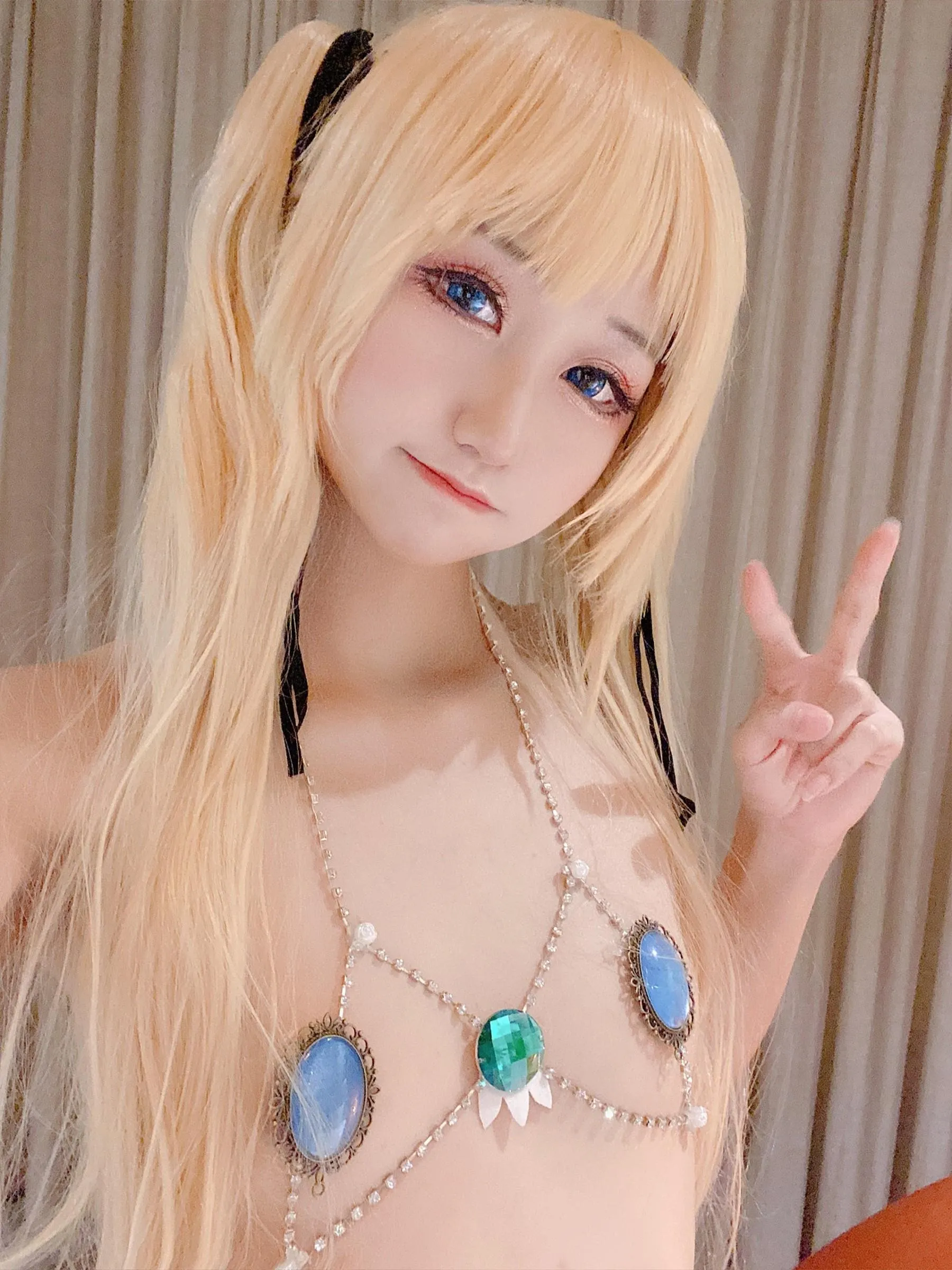 Kuuko W – NO.05 Marie Rose Fortune Bikini Selfie Set [34P]插图6